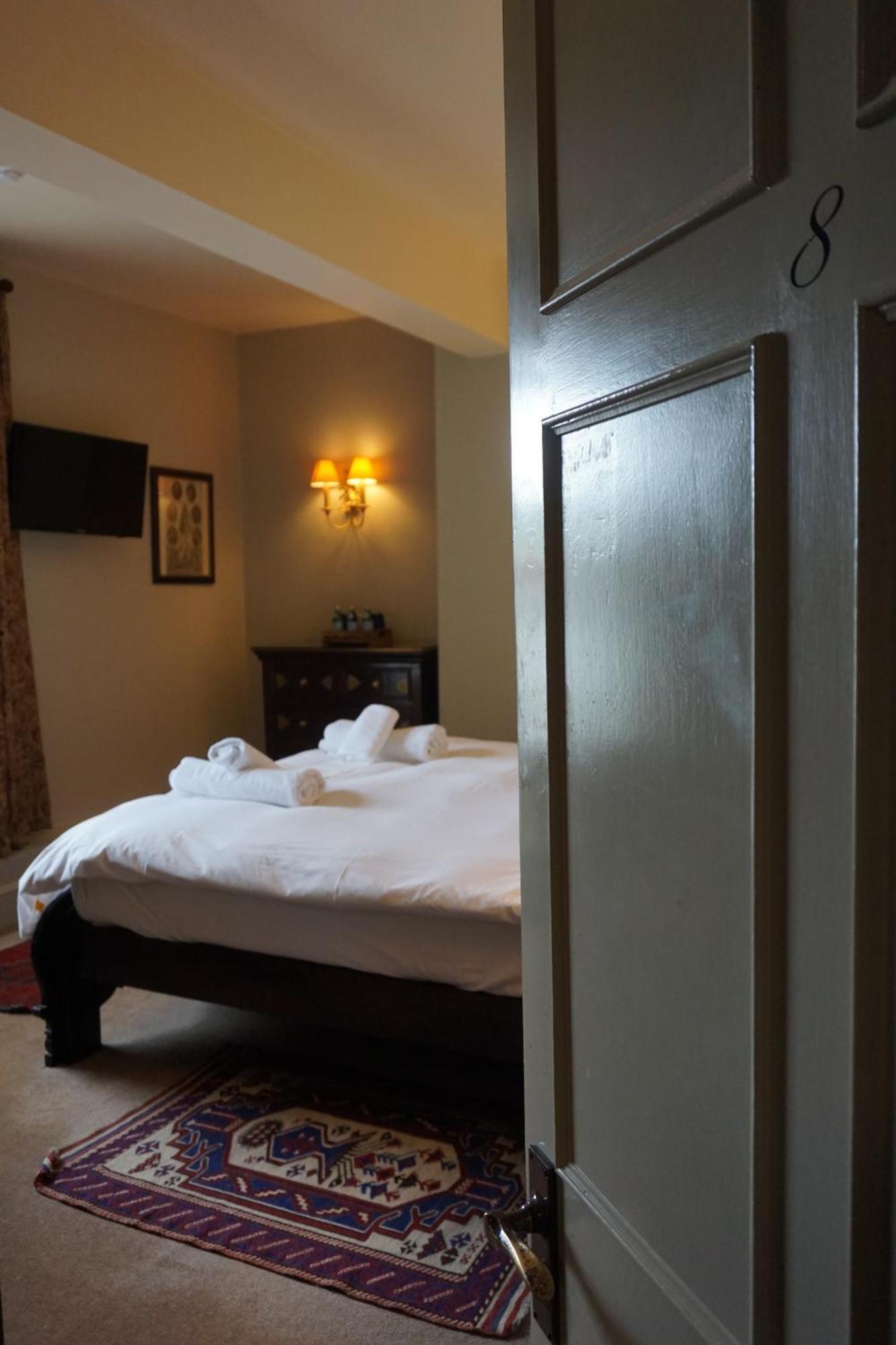 The Pembroke Arms Hotell Wilton  Rum bild