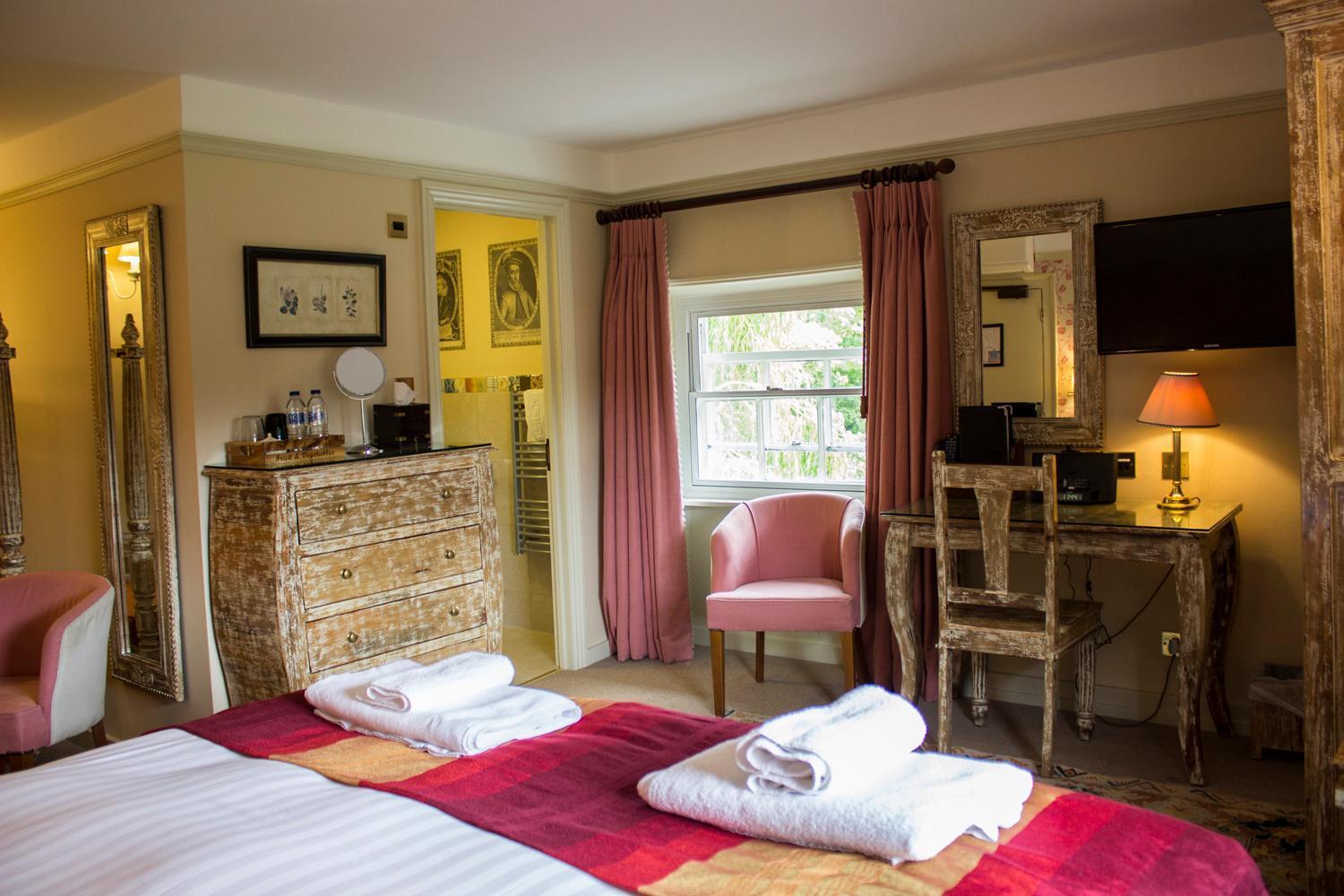 The Pembroke Arms Hotell Wilton  Rum bild